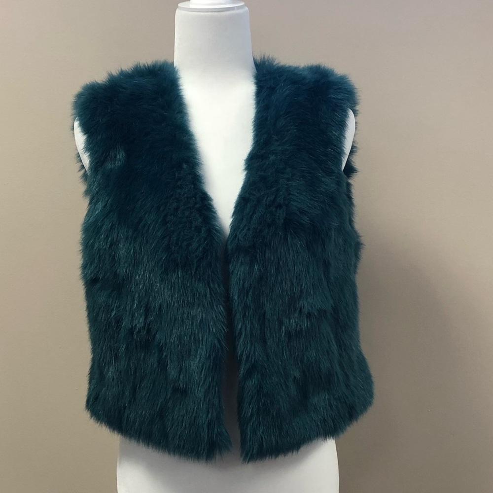 Vintage Faux fur Caché vest